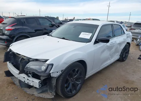 2022 Chrysler 300 Touring из США, поврежденный, VIN 2C3CCAAGXNH198843